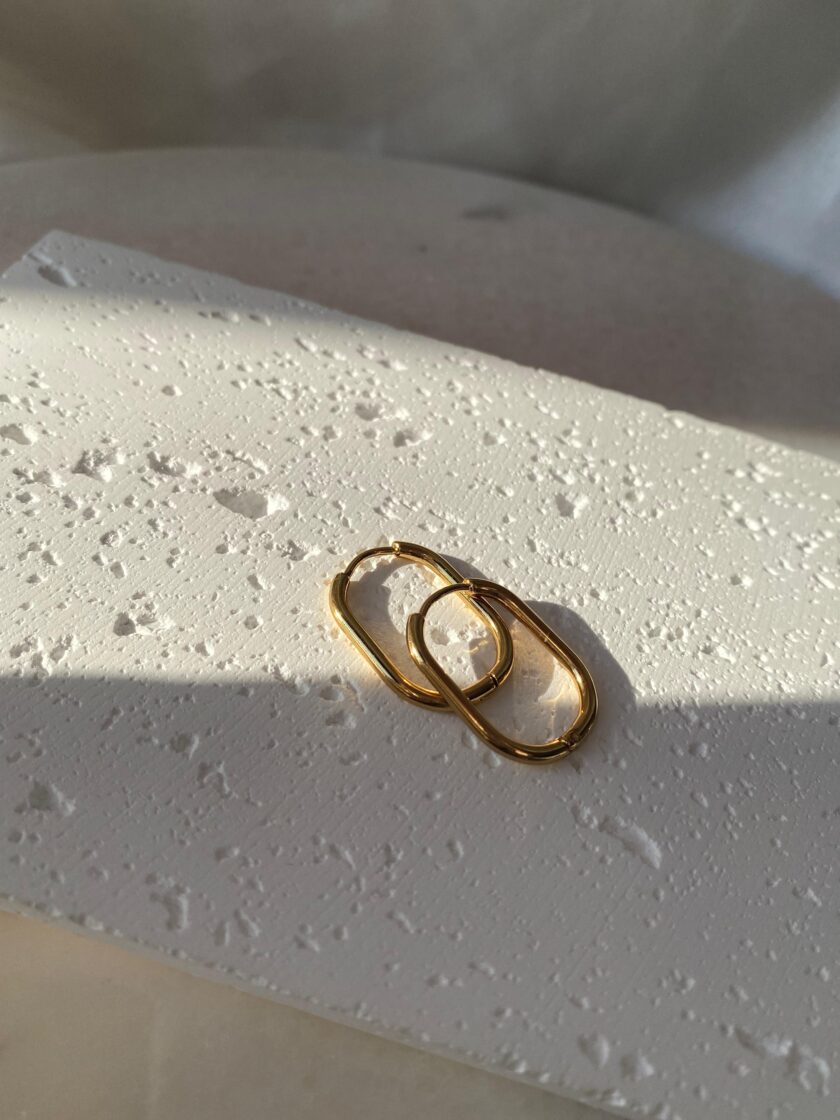 Çelik Vintage Gold Oval İnce Küpe