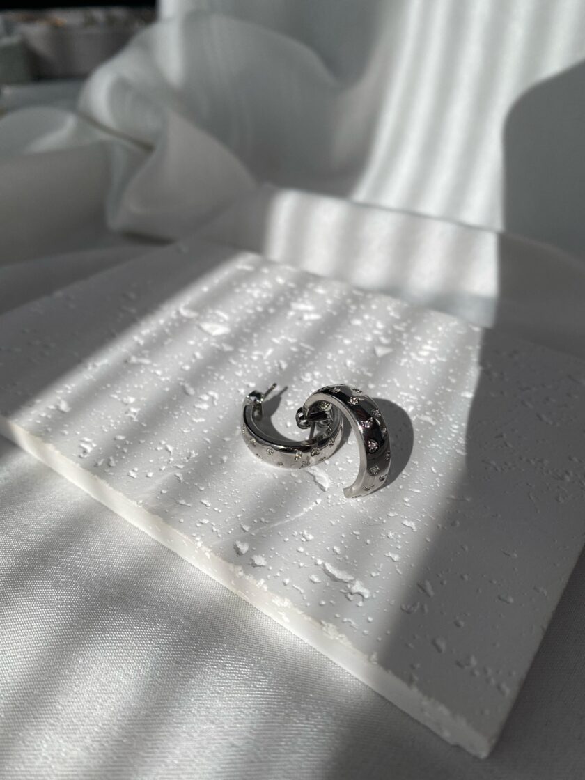 Vip Yarım Halka Şekilli Gümüş Taşlı Küpe (20mm) - Görsel 8