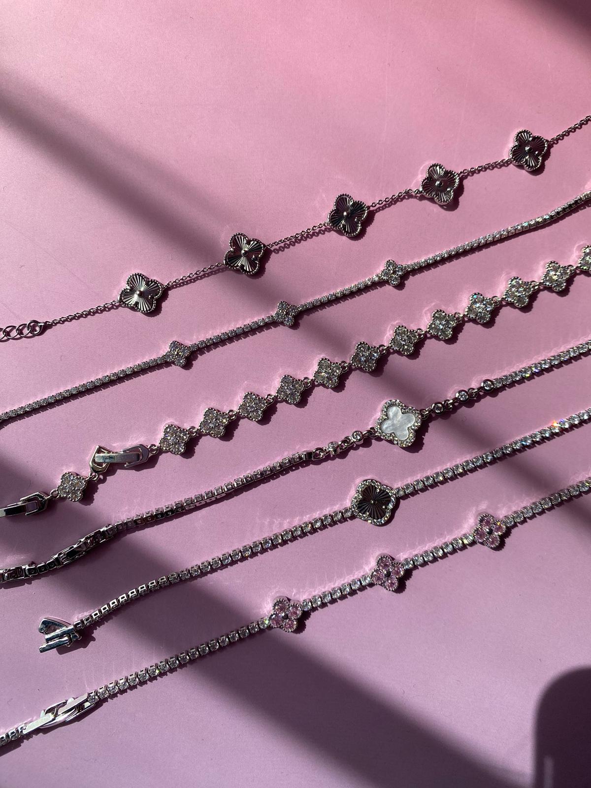 VIP Taşlı Yonca Bileklik - Görsel 4