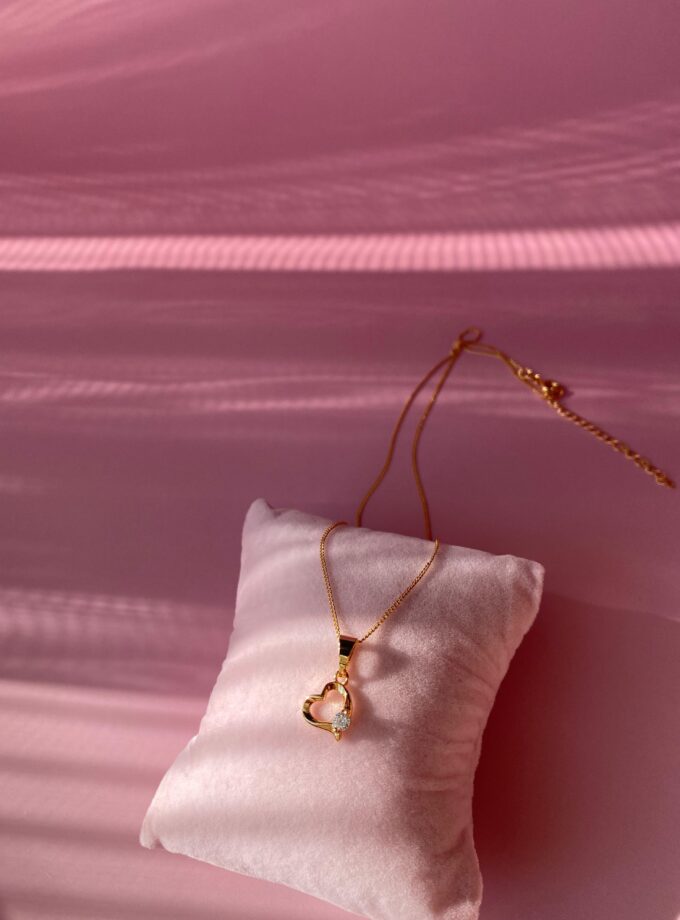 VIP Rose Kalp Kolye