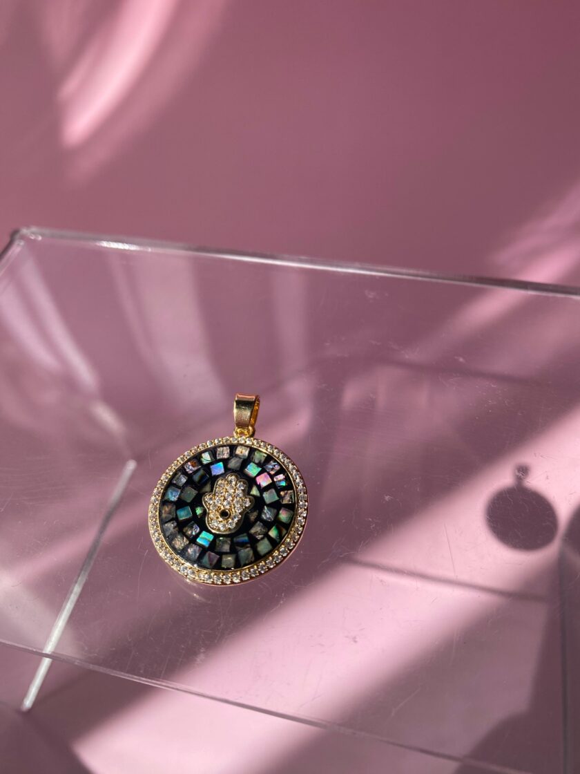 VIP Fatma'nın Eli Charm - Görsel 2