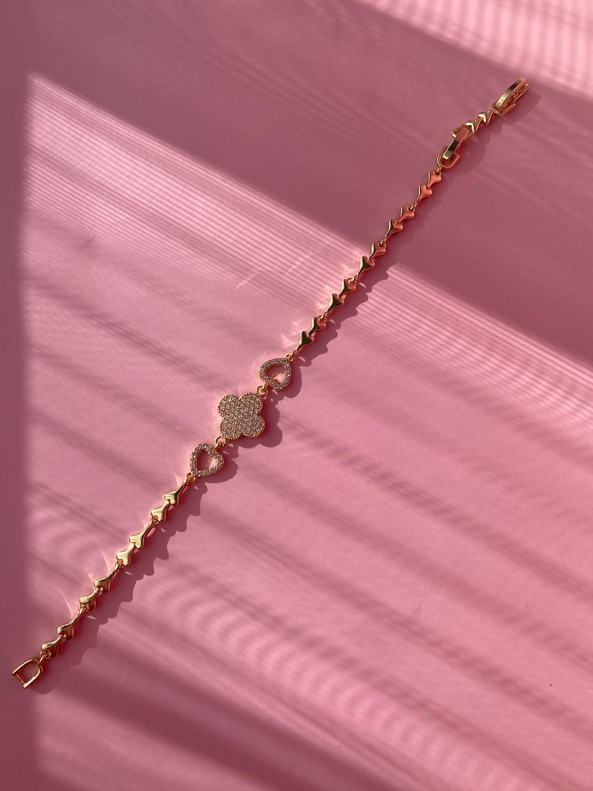 Çelik Kalp Detaylı Bileklik - Görsel 3