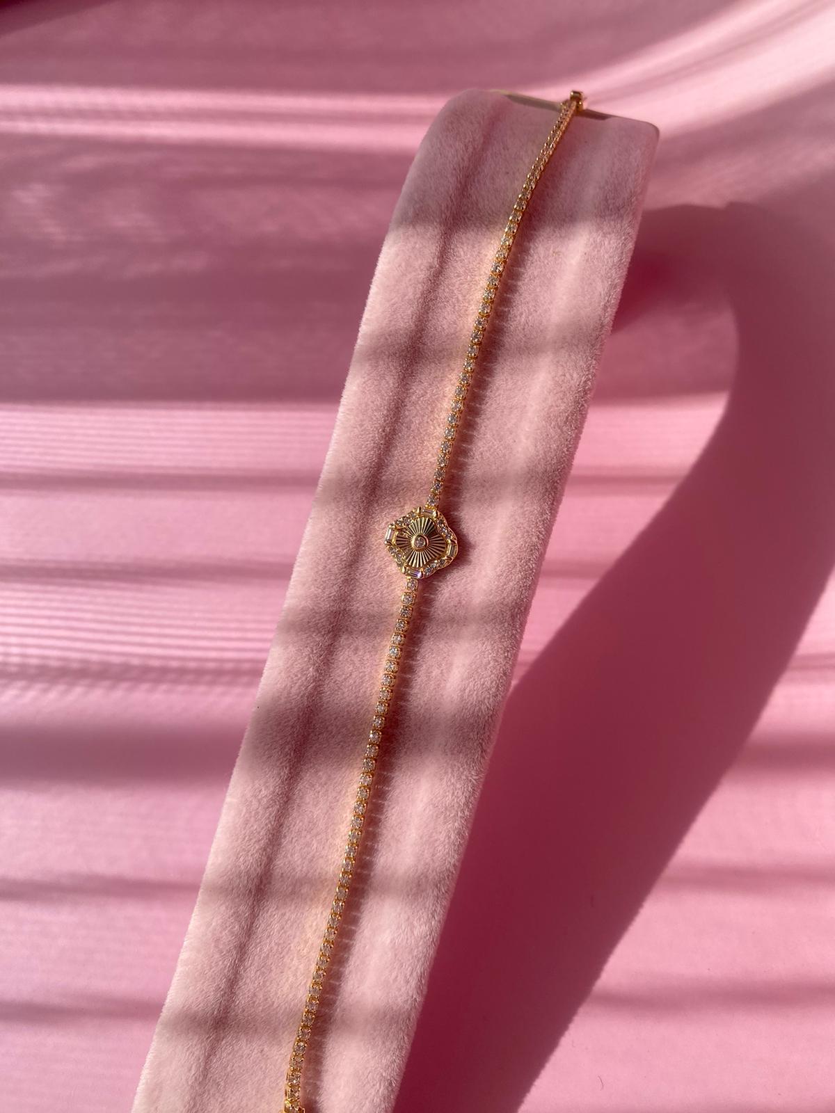 Yonca Model Taşlı İnce Su Yolu - Görsel 7