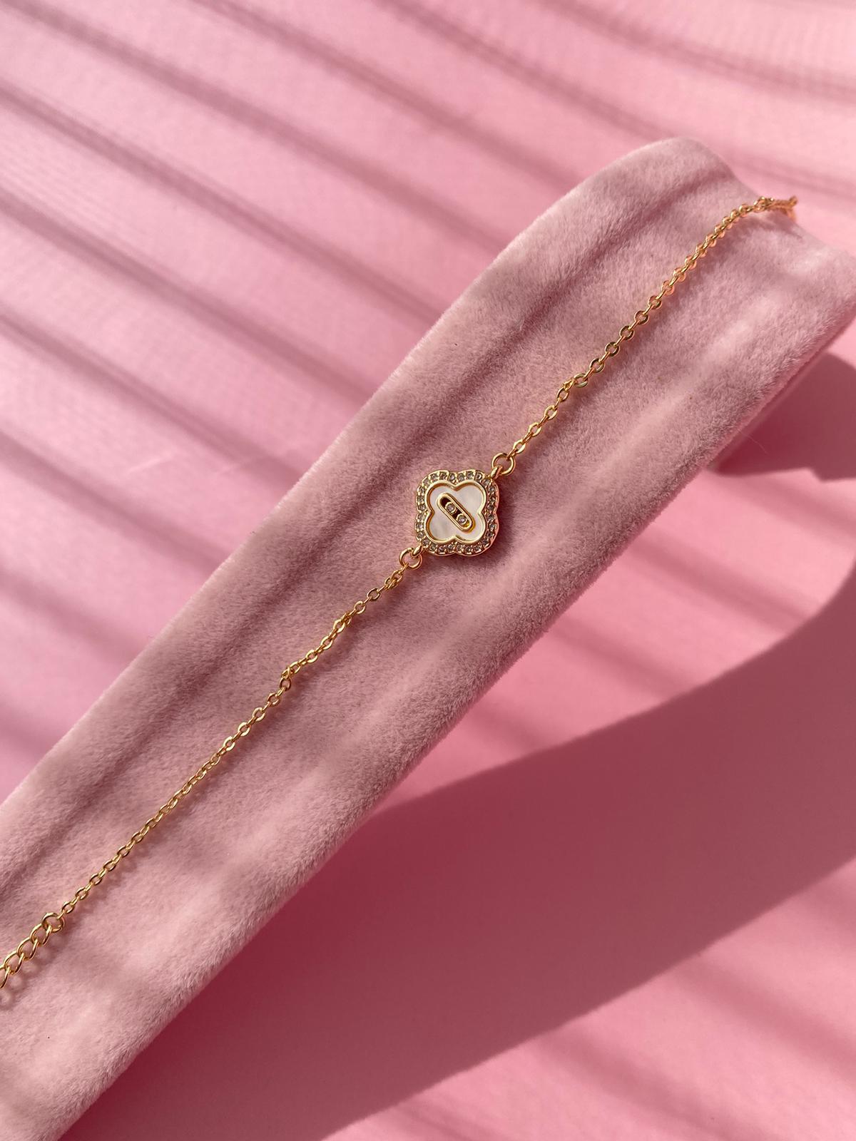 Beyaz Mineli İnce Bileklik - Görsel 4