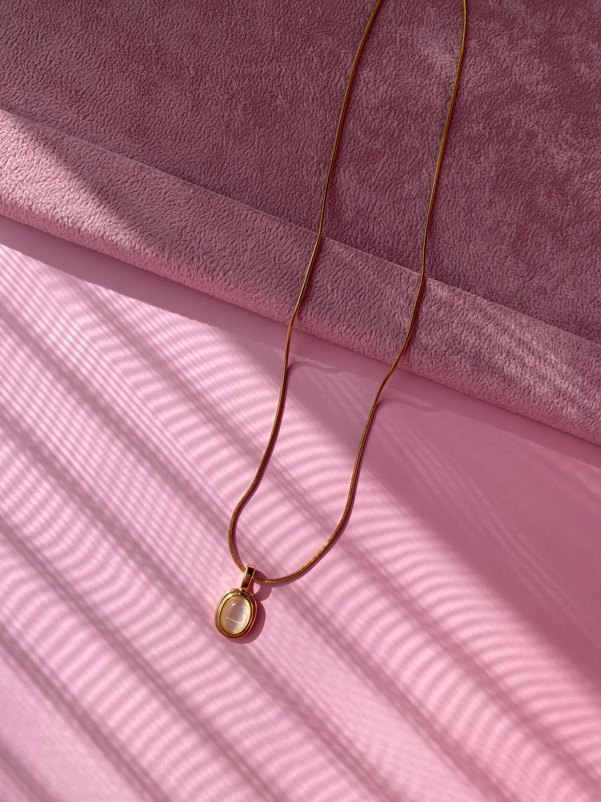 Çelik Beyaz Kolye - Görsel 4