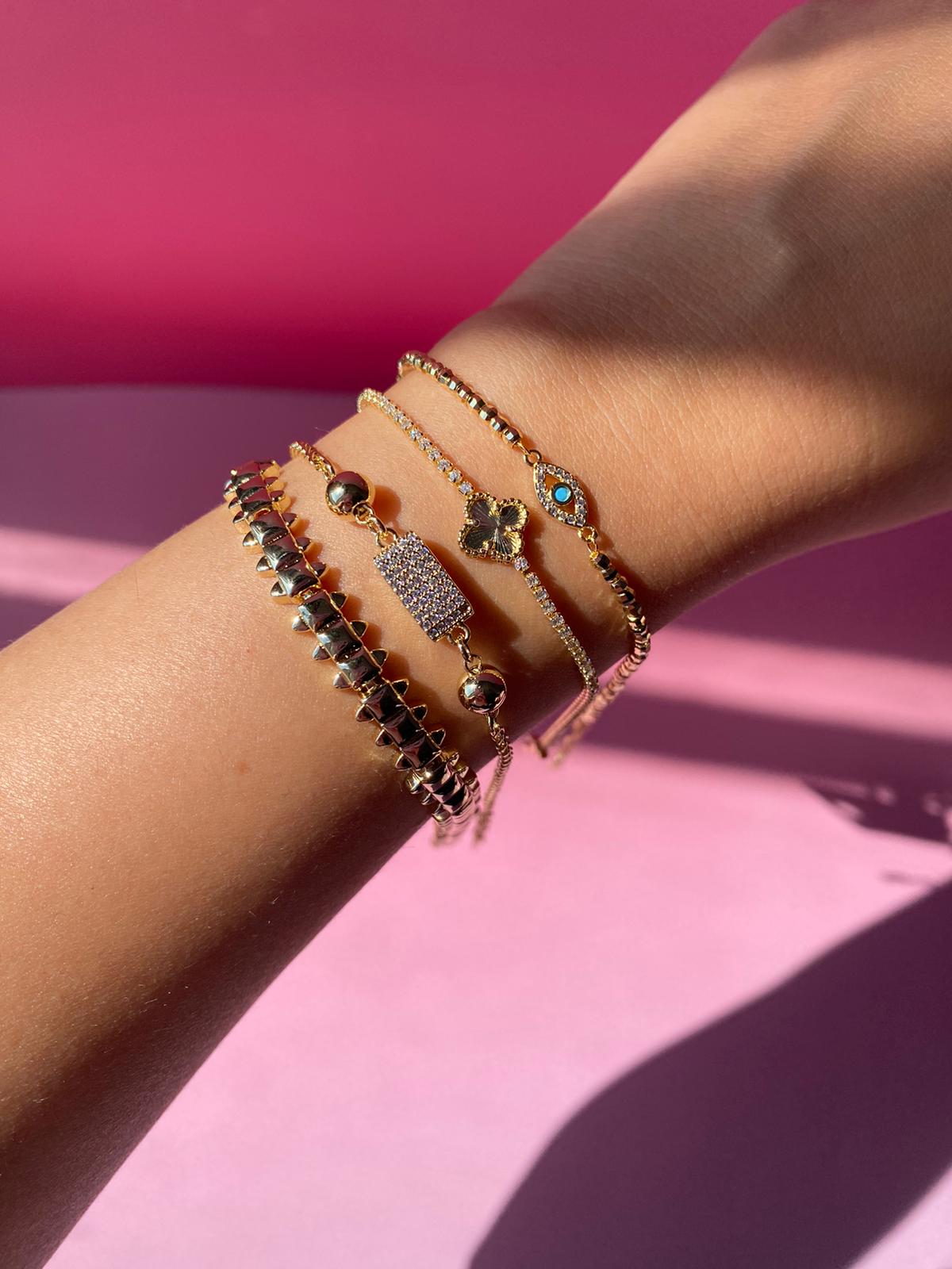 Topçuk Model Bileklik - Görsel 3