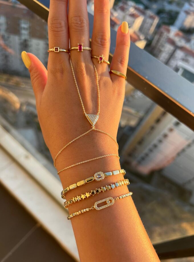 VIP Üçgen Model Şahmeran