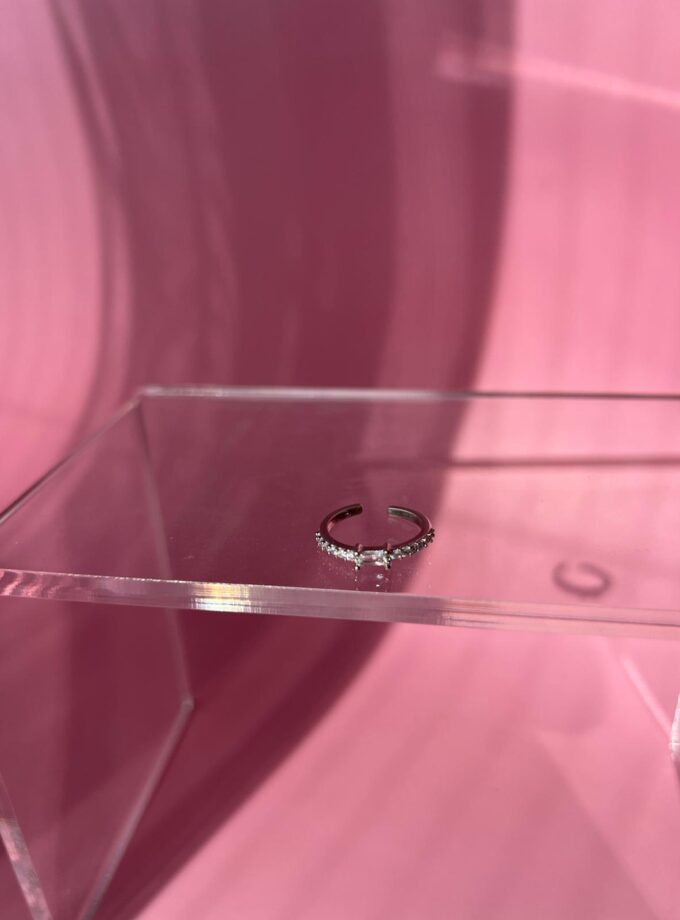 Çelik Taşlı Serçe Parmak Yüzük