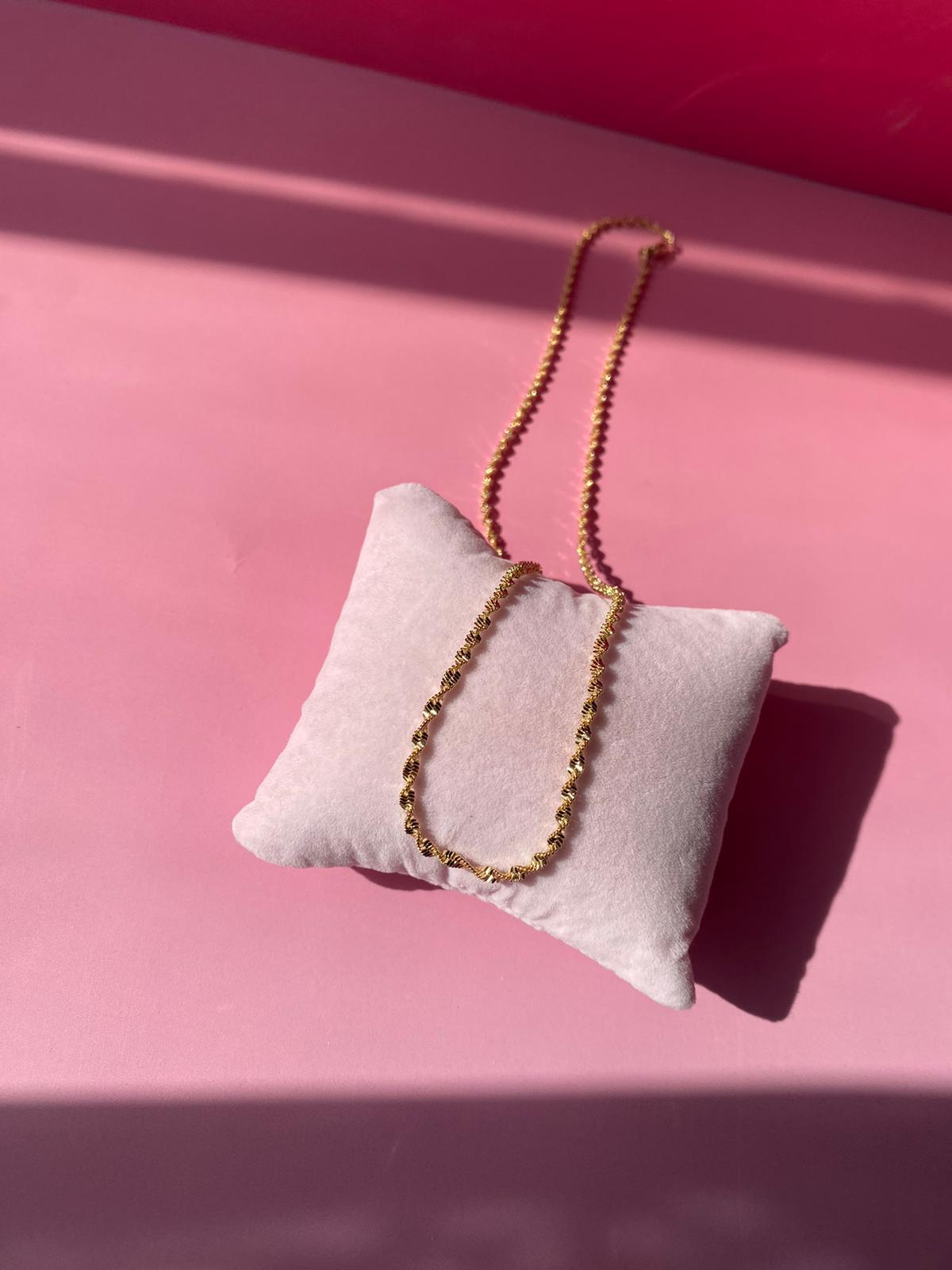 İnce Burgu Zincir Kolye - Görsel 5