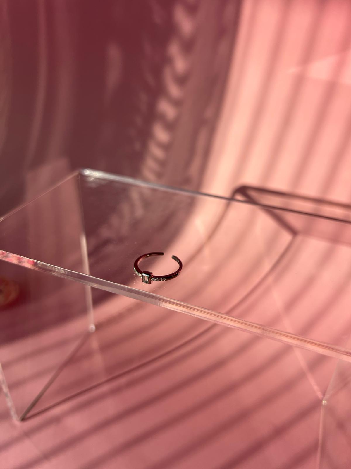 Çelik Minik Tek Taş Serçe Parmak Yüzük - Görsel 5