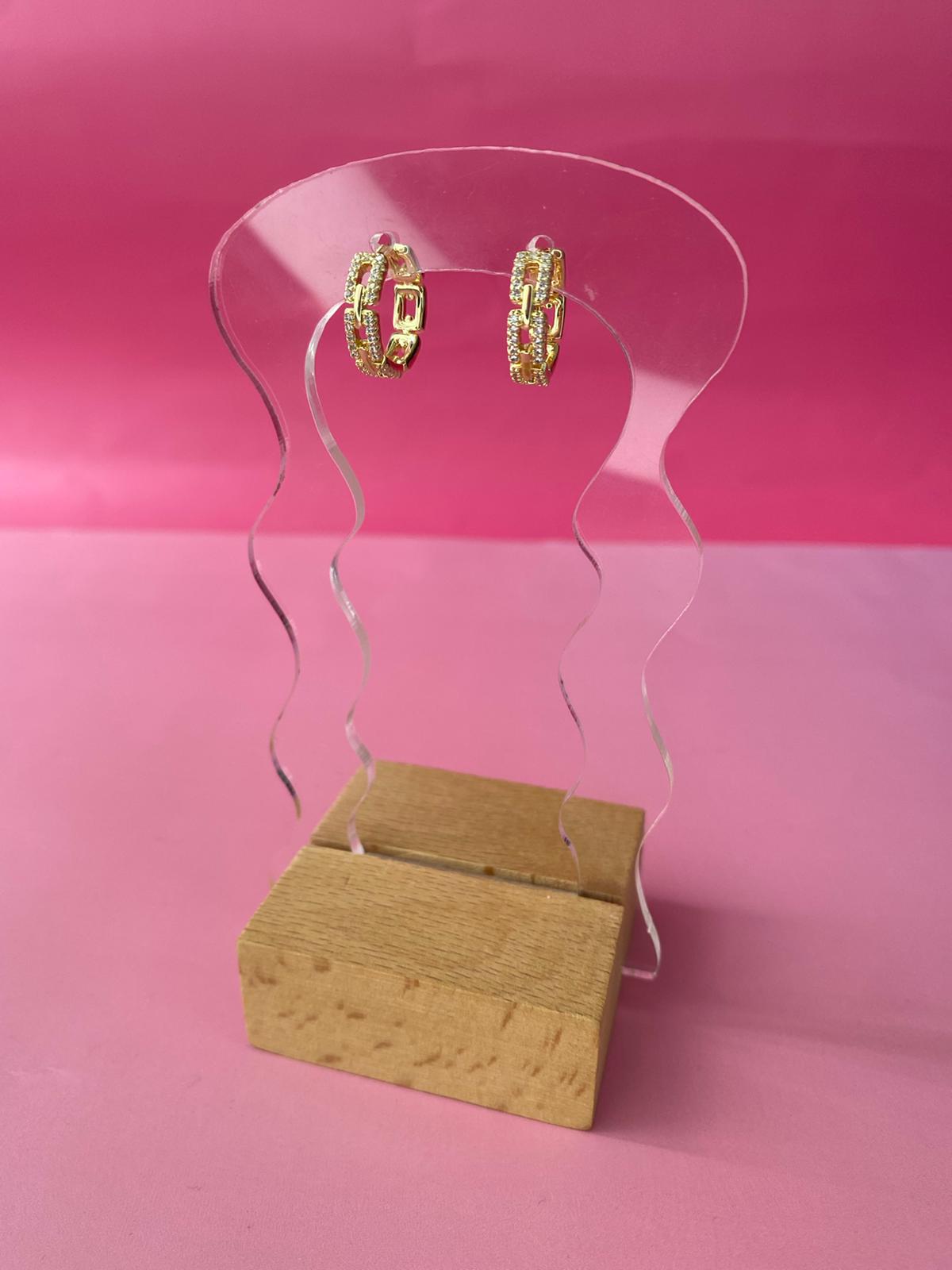 VIP Kare Taşlı Gold Küçük Boy Halka Küpe - Görsel 7