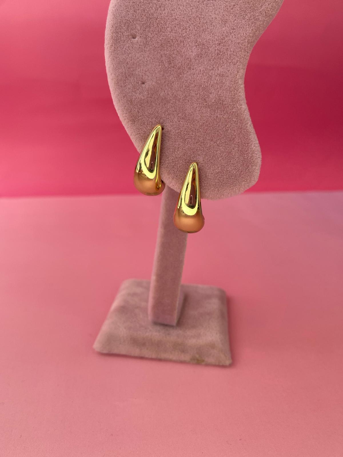 VIP Gold Damla Model Küpe - Görsel 3