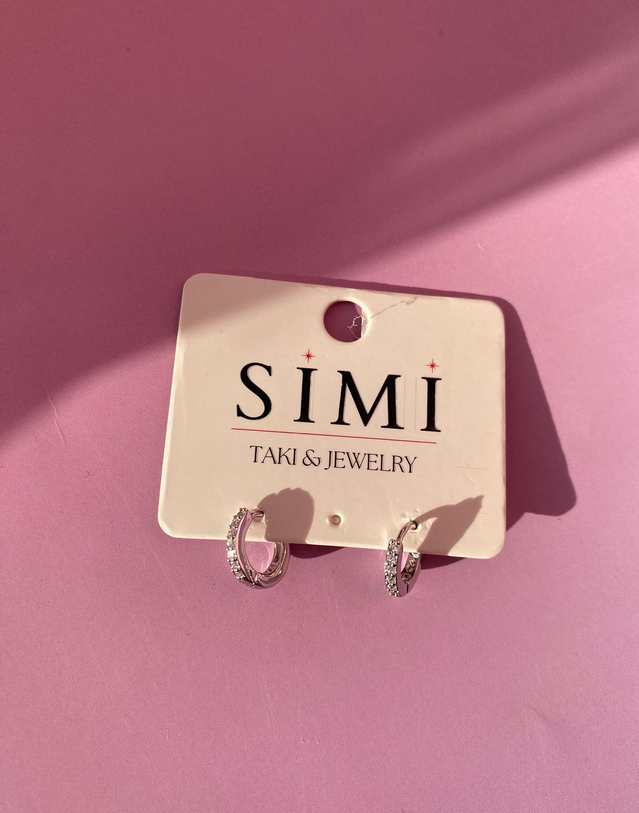 VIP İnce Taşlı Halka Minik Boy Küpe