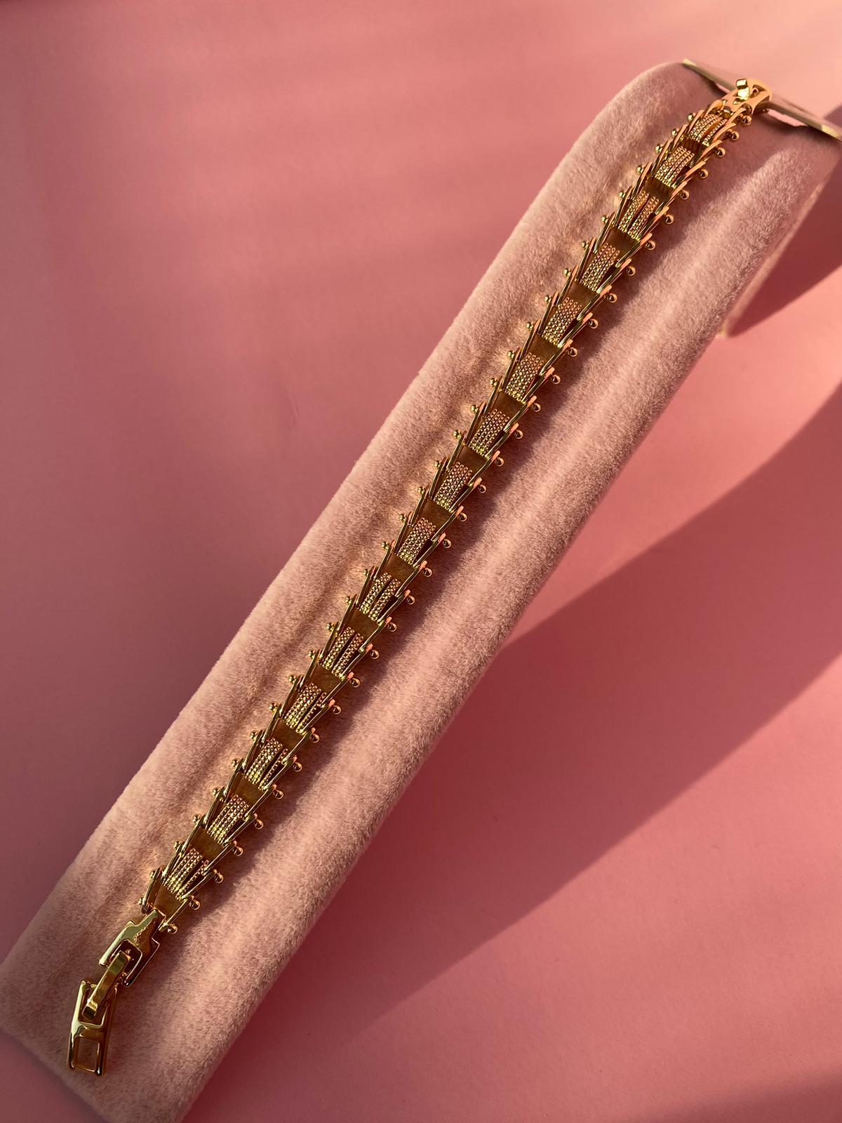 Gold Şerit Detaylı Bileklik - Görsel 5