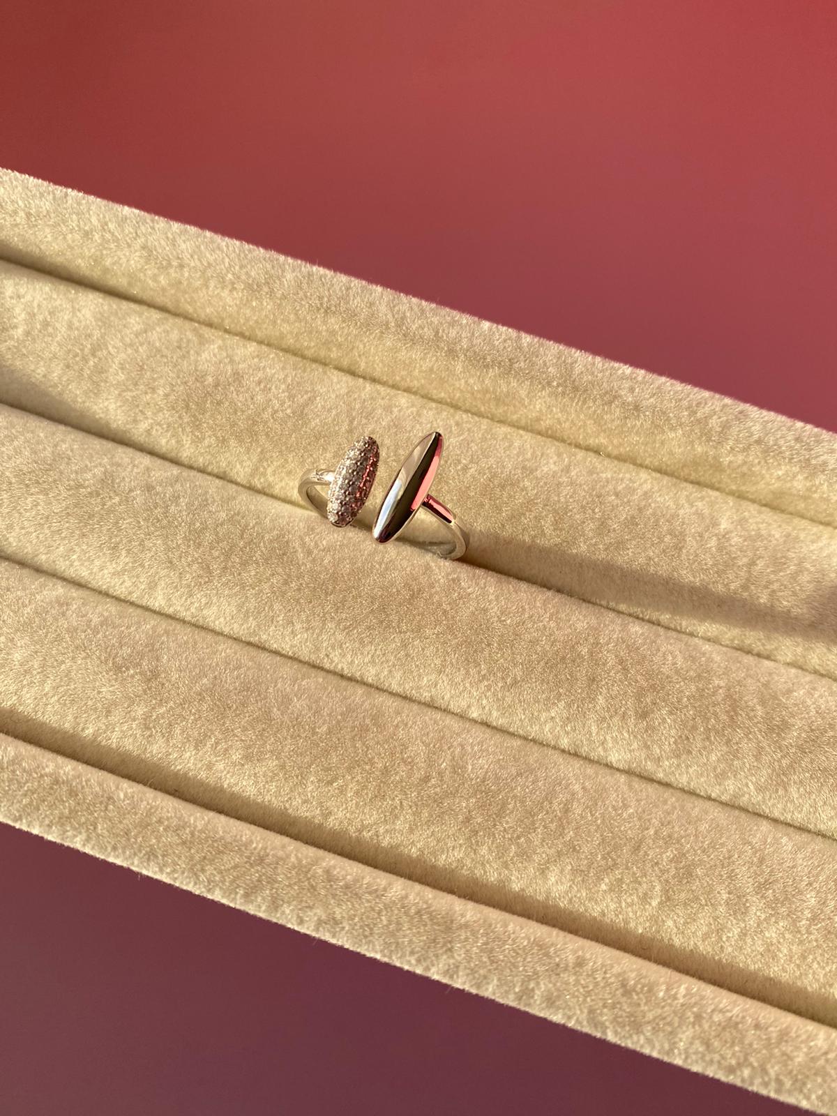 Çelik İkili Tasarım Taşlı Model Yüzük - Görsel 4